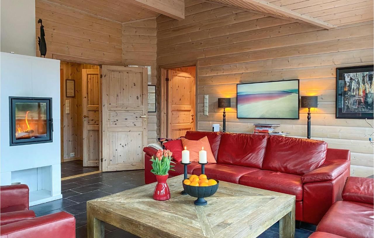 Nice Home In Straumgjerde With Wifi Brunstad Esterno foto
