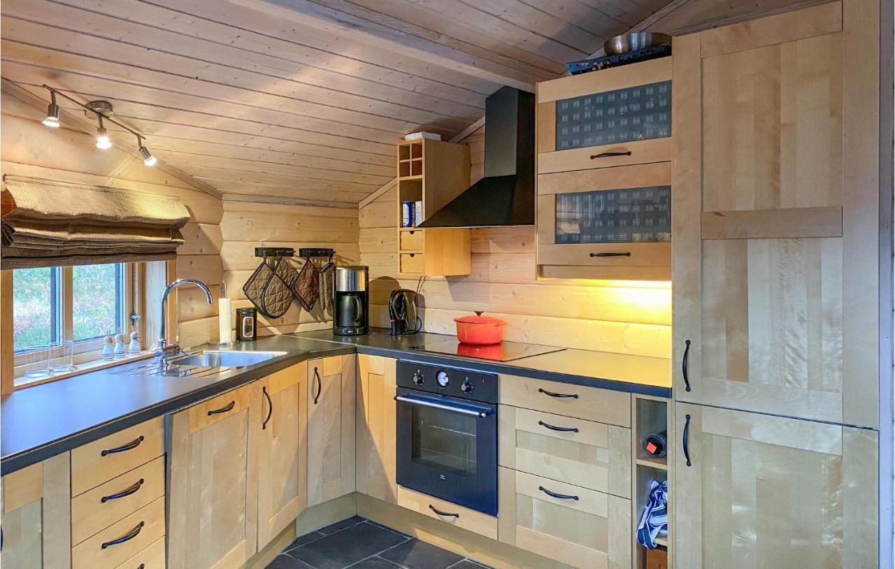 Nice Home In Straumgjerde With Wifi Brunstad Esterno foto